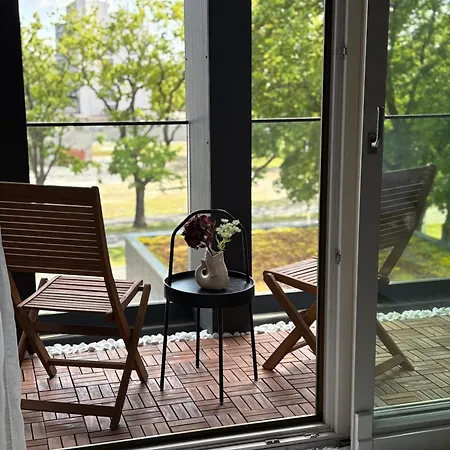 Riverside Retreat - Cozy In Pärnu