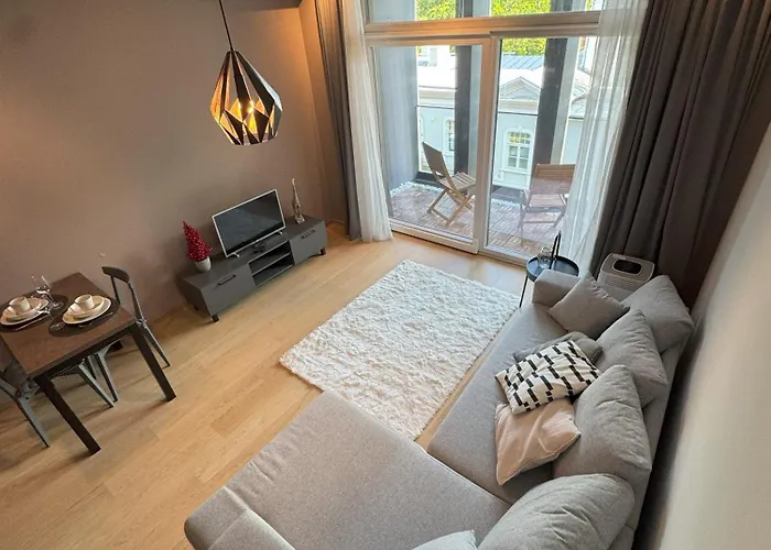 Riverside Retreat - Cozy In بارنو