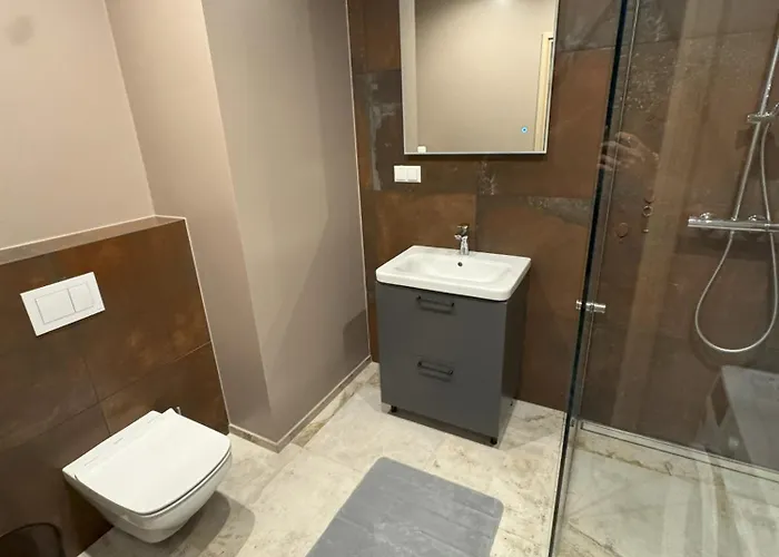 شقة Riverside Retreat - Cozy In