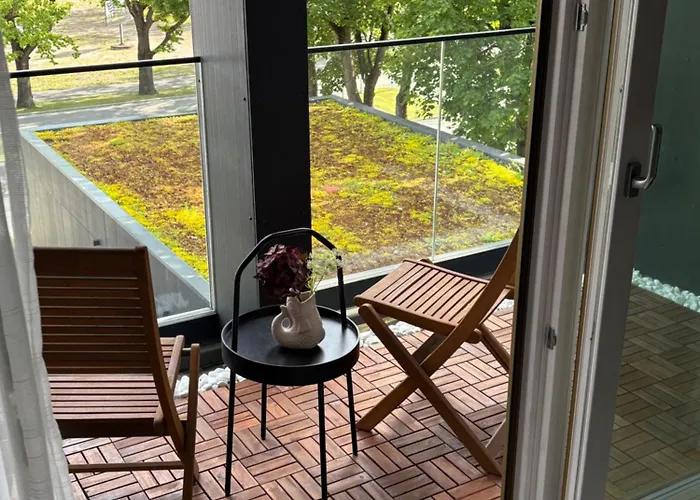 شقة Riverside Retreat - Cozy In *